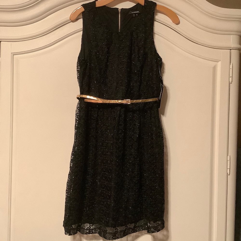 NWT Size 9 MyMichelle black Lace shimmery overlay, sleeveless, back gold zipper